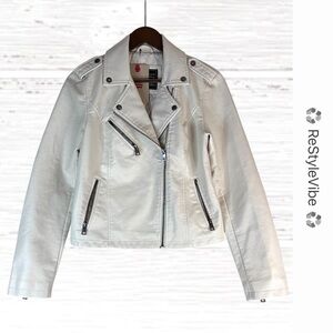 LEVI’S Women’s Size S Jacket Coat Moto Vegan Faux Leather NWT Red Tab